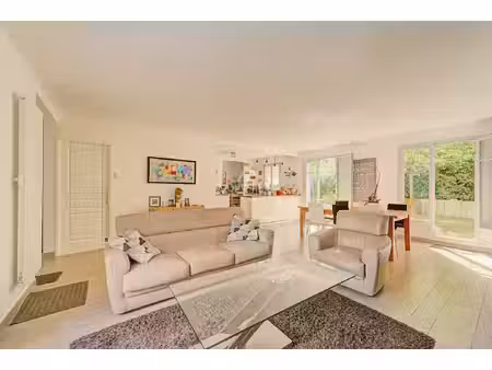 maison familiale au calme  aux portes de saint-germain-en-laye 170 m2