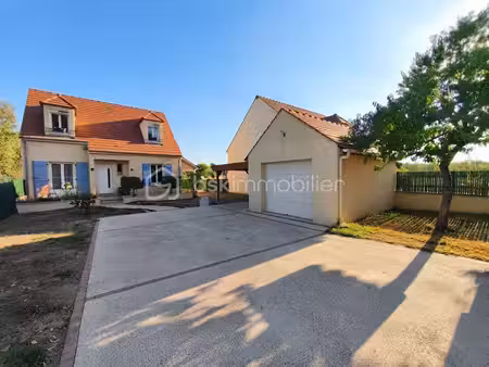 maison de 100 m² à congis-sur-therouanne