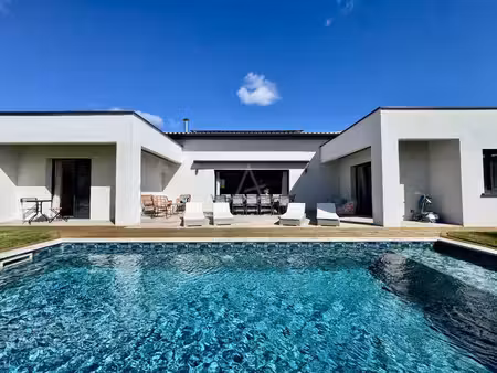 vente maison saint mariens  143m² 4 pièces 459 000€ avec piscine