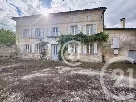 maison à vendre - 4 pièces - 143 m2 - st meme les carrieres - 16 - poitou-charentes