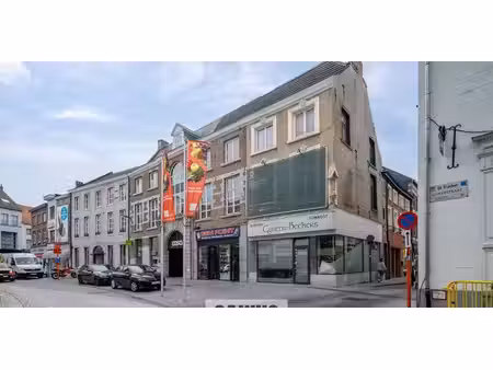 bien commercial à vendre à sint-truiden pour € 275.000 avec 3 chambres à coucher