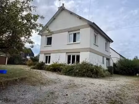 vente maison à dinard (35800) : à vendre / 112m² dinard