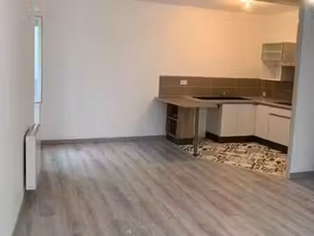 location maison à blaye (33390) : à louer / 61m² blaye