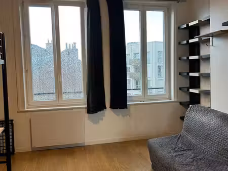appartement - 1 pièce - 29m2 - lille centre - etage 3/4 - meublé