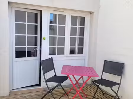 petite maison bail étudiant 10 mois