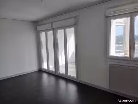 appartement 3 pièces 56 m²