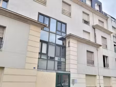 studio meublé ds résidence étudiant quartier guisthau