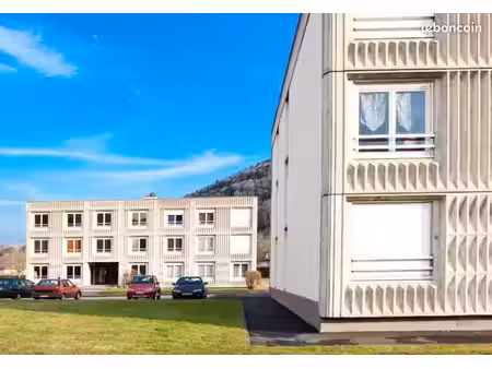 appartement 3 pièces 69 m²