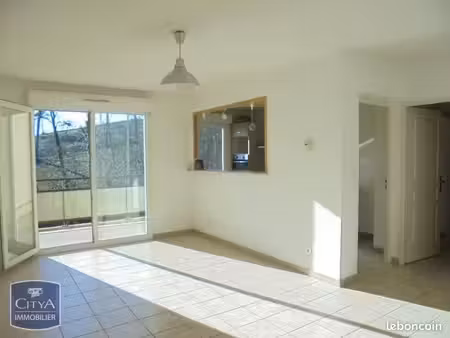 appartement 2 pièces 52 m²