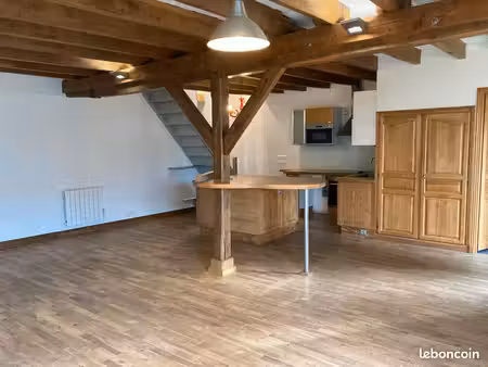 maison mitoyenne 3 chambres 130 m2