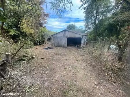 loue garage et terrain