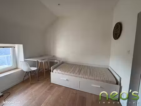 studio 1 pièce 12 m²