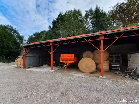 hivernage parking couvert camping-car remorque bateau