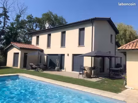 maison 5 chambres piscine