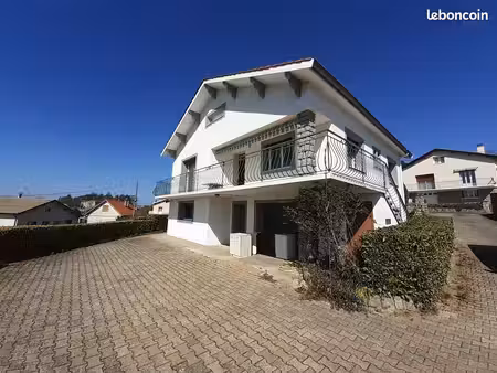 villa 5 pièces 110 m²