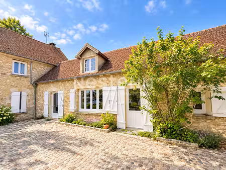 a vendre - proche de chaumont-en-vexin - maison en pierre avec dépendance - 4 chambres - t
