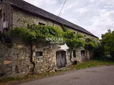 belle grange en parfait état – 240 m² sur 2 niveaux 1 512 m?