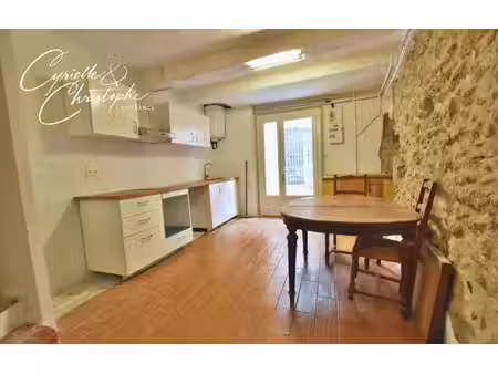 saint-andre de sangonis (34725)  à louer à maison de village 74m² carrez  2 chambres et 1 