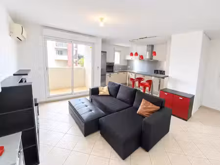 t2 meuble de 46 m² avec terrasse de 11 m² residence mariana grand parc 20290 lucciana