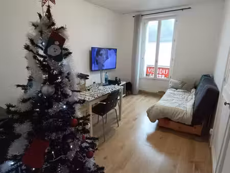 2p 39m2 vendu loue proche quartier tribunal
