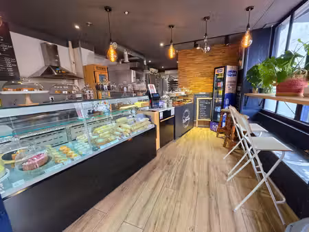 pâtisserie-snacking lille : bel outil de travail équipé