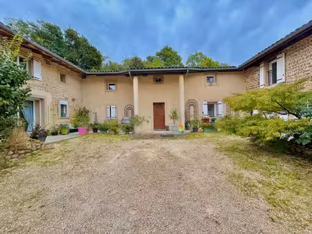 maison de charme 392 84 m²
