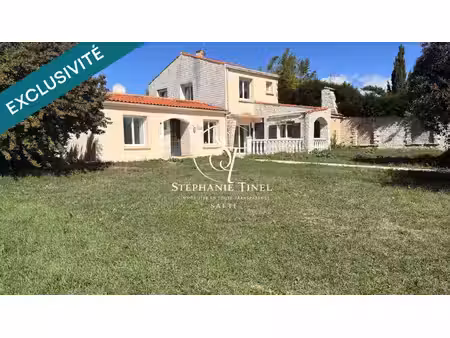 maison à fort potentiel sur grand terrain