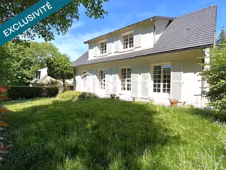 maison familiale lumineuse et chaleureuse avec jardin plein sud