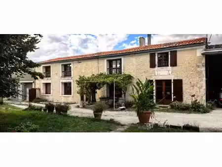grande maison de famille villeneuve la comtesse