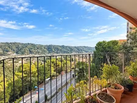 appartement f5 à vendre - 5 pièces - 95 55 m2 - carros - 06 - provence-alpes-cote-d-azur
