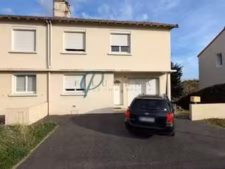vente maison à montrevault (49110) : à vendre / 80m² montrevault