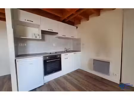 location appartement 1 pièce 35 m² à pontivy (56300)