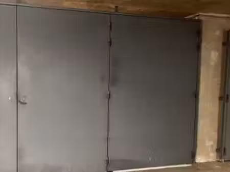 vente garage et parking à saint-herblain nord-sillon-thébaudières (44800) : à vendre / 12m