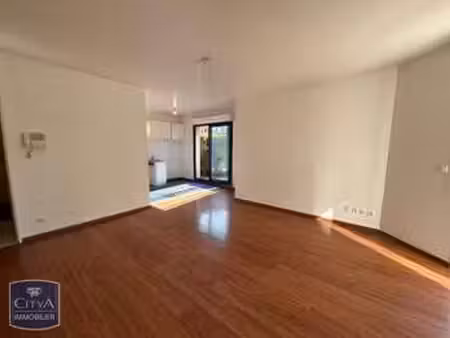 location appartement 2 pièces à saint-arnoult (14800) : à louer 2 pièces / 45m² saint-arno