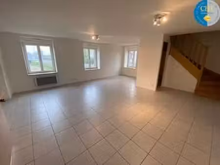 location appartement 3 pièces à treffendel (35380) : à louer 3 pièces / 59m² treffendel