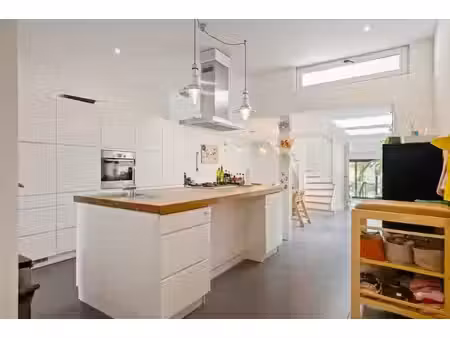 ruime instapklare woning met 4 slpkrs op een toplocatie i...