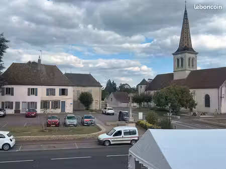 beau t3 place de l'église