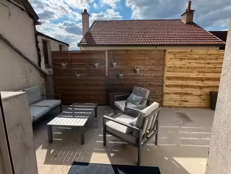 t3 meublé avec terrasse