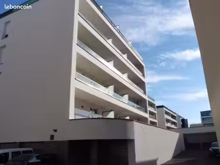 [url masquée pour votre sécurité] 48+balcon