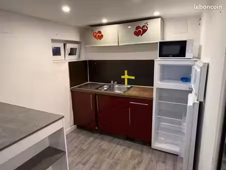 studio meublé – rez-de-jardin – disponible immédiatement