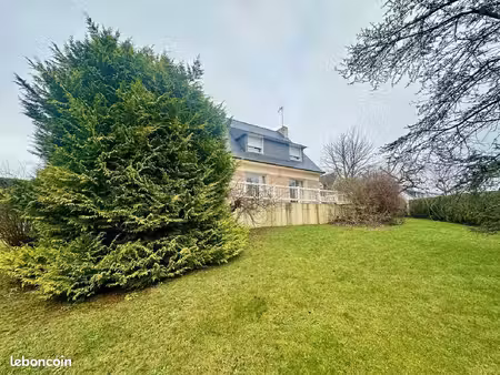 maison 6 pièces 176 m²