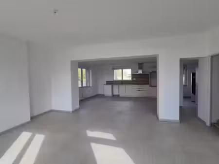 maison 4 pièces 111 m²