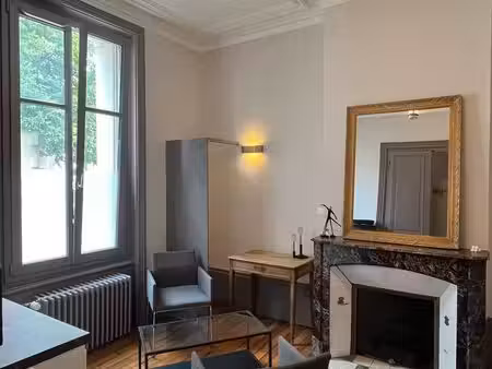 loue chambre dans maison - 16m² - poitiers