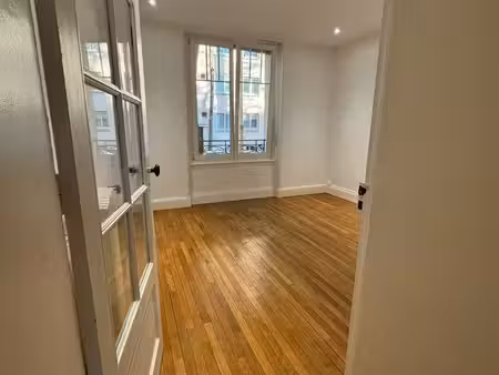 loue f3 55m2 quartier saurupt avec jardin et garage individuel