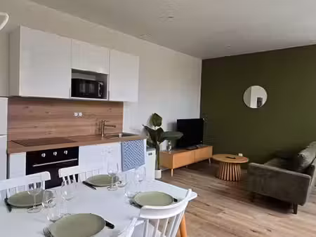 t2 meublé 36 m2 refait à neuf