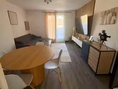 à louer – appartement t3 avec grande terrasse – piégros-la-clastre