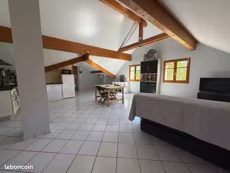 appartement 2 pièces 71 m²