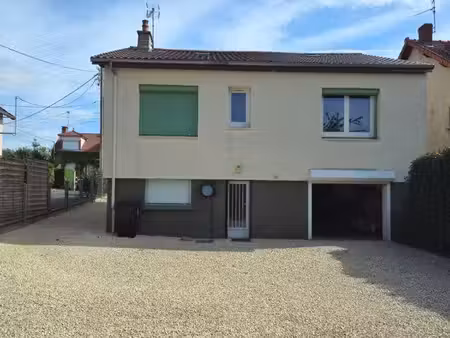 loue maison de ville