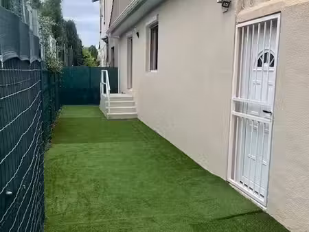 maisonnette à louer avec cour