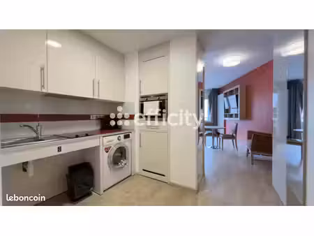 appartement 1 pièce 32 m²